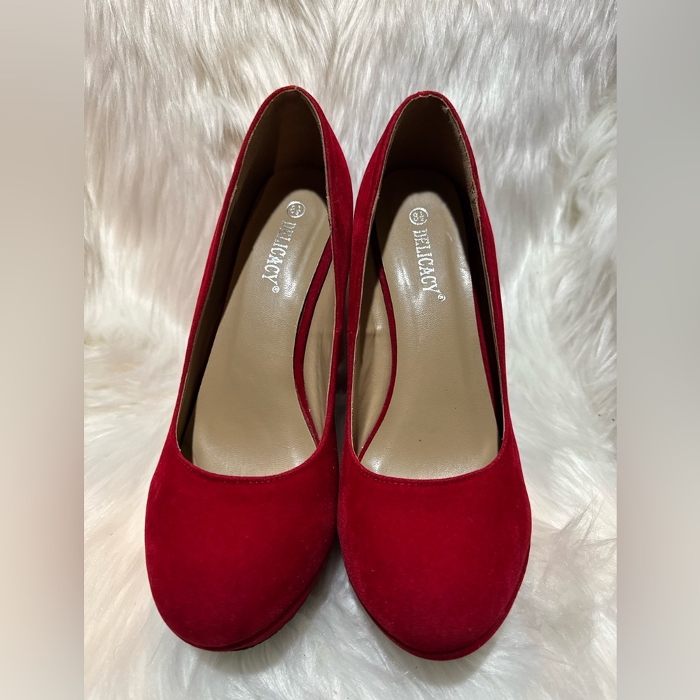 Delicacy Red Suede Closed-Toe High Heels